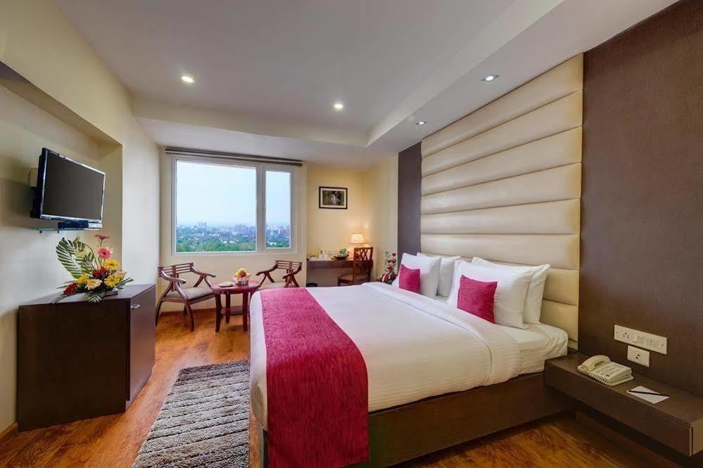 Cygnett Inn Repose Guwahati Exterior foto